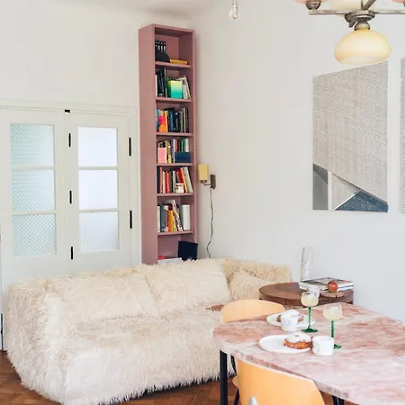 Amazing In Old Mokotow Apartment *